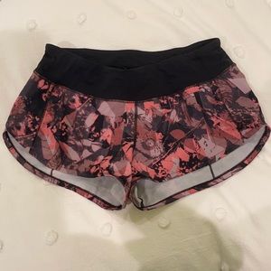 Women’s Lululemon Speed Up Low Rise 2.5” Short